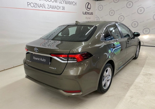 Toyota Corolla cena 69900 przebieg: 101858, rok produkcji 2019 z Przedbórz małe 154